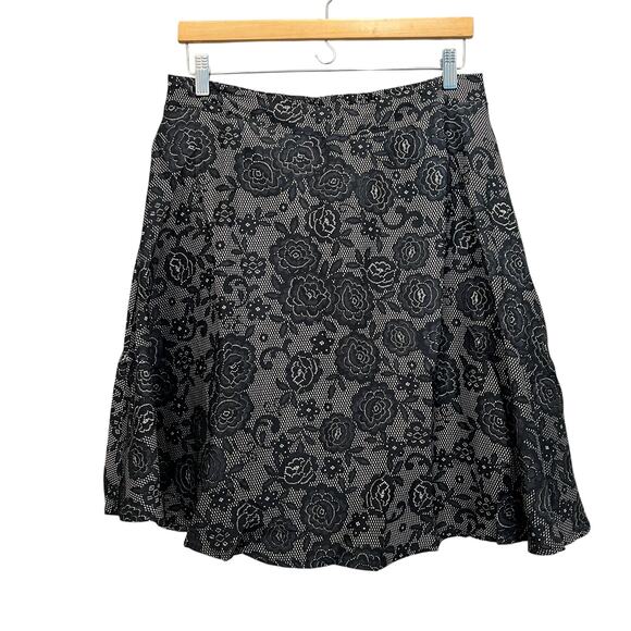 SILK Pull On Lace Printed Mini Skirt Sz L Black/Blue Boho Preppy Party Biz NEW - Picture 1 of 7